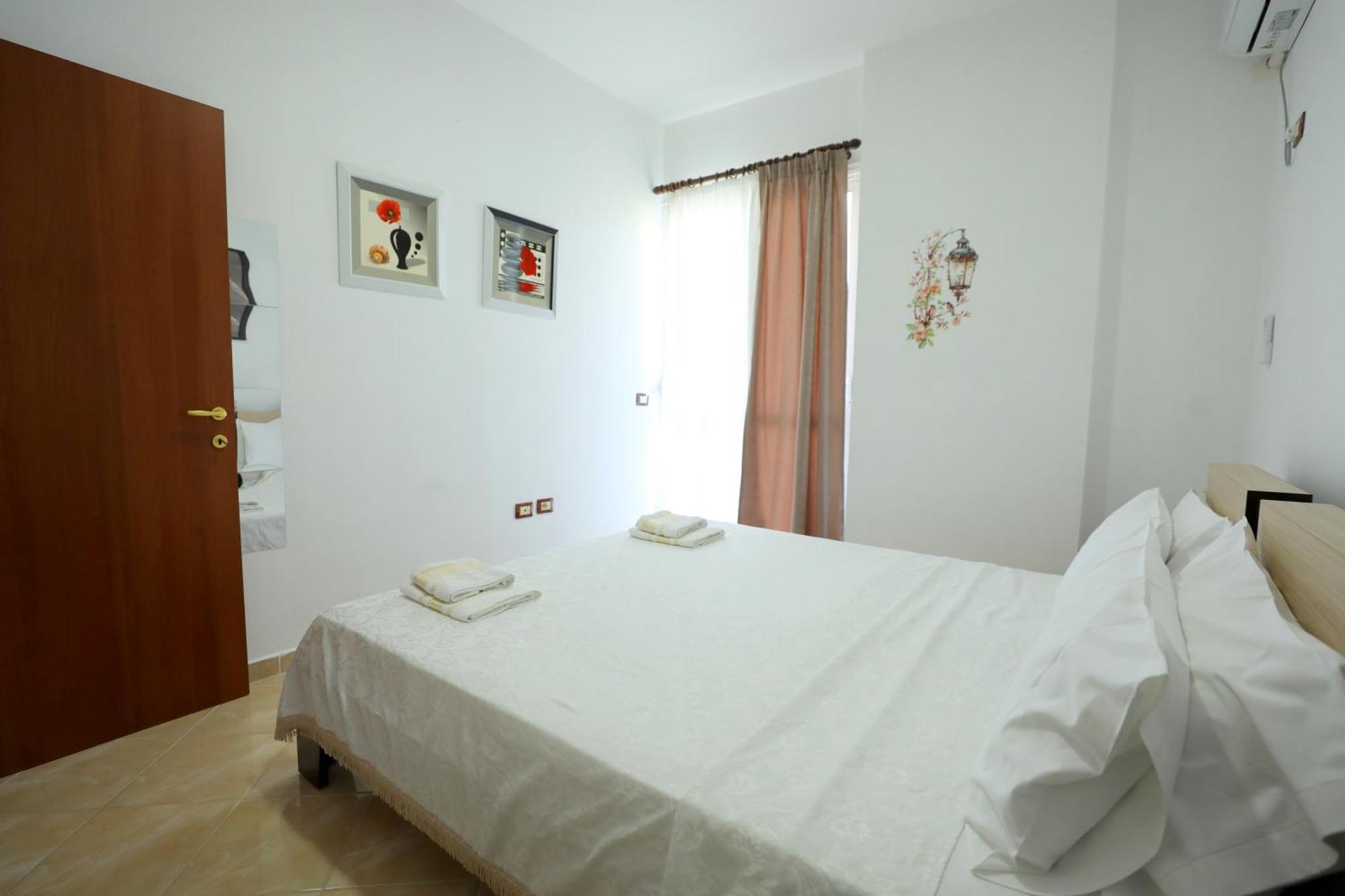 Blue Bay Apartments Saranda Extérieur photo