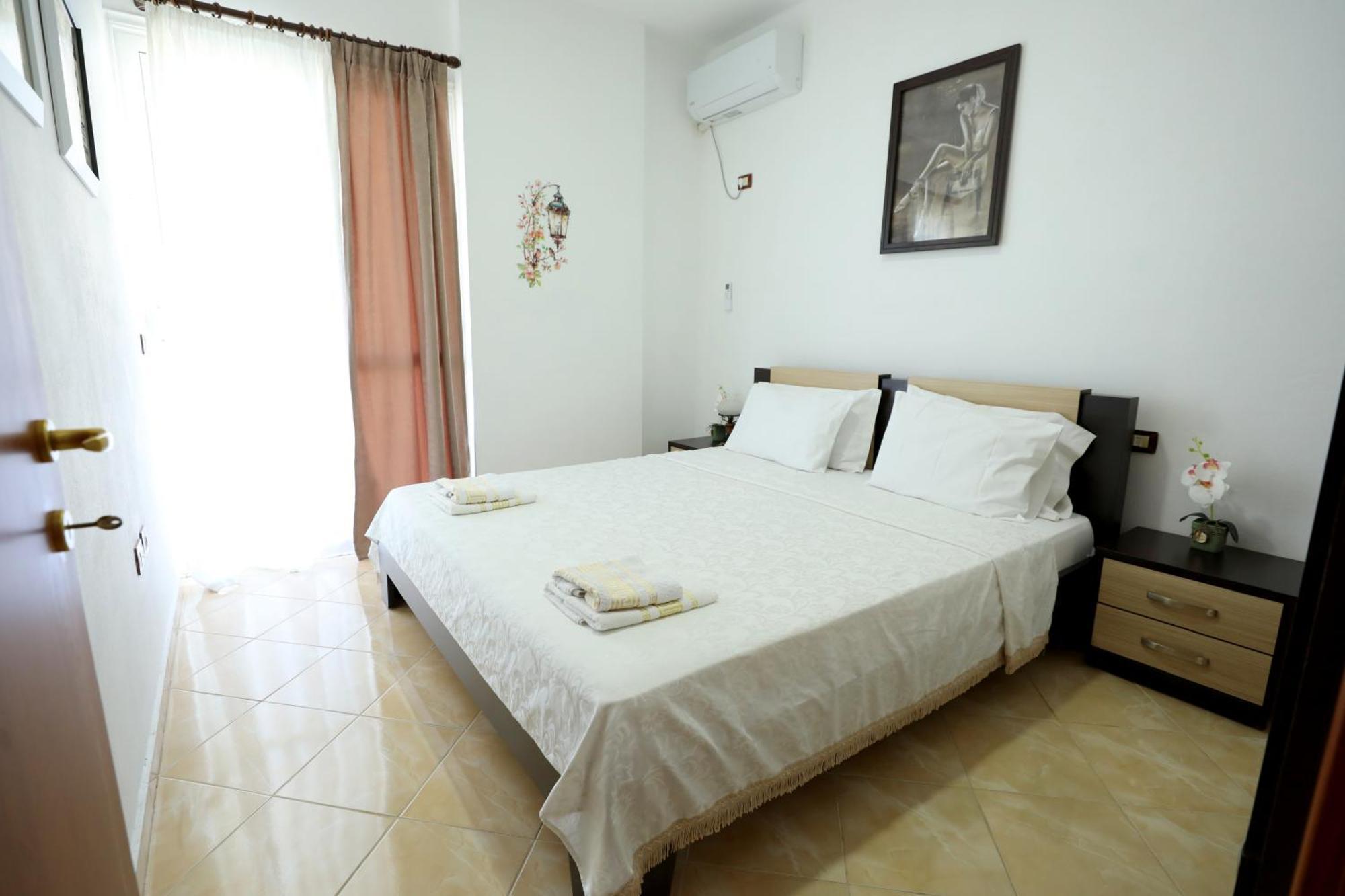 Blue Bay Apartments Saranda Extérieur photo